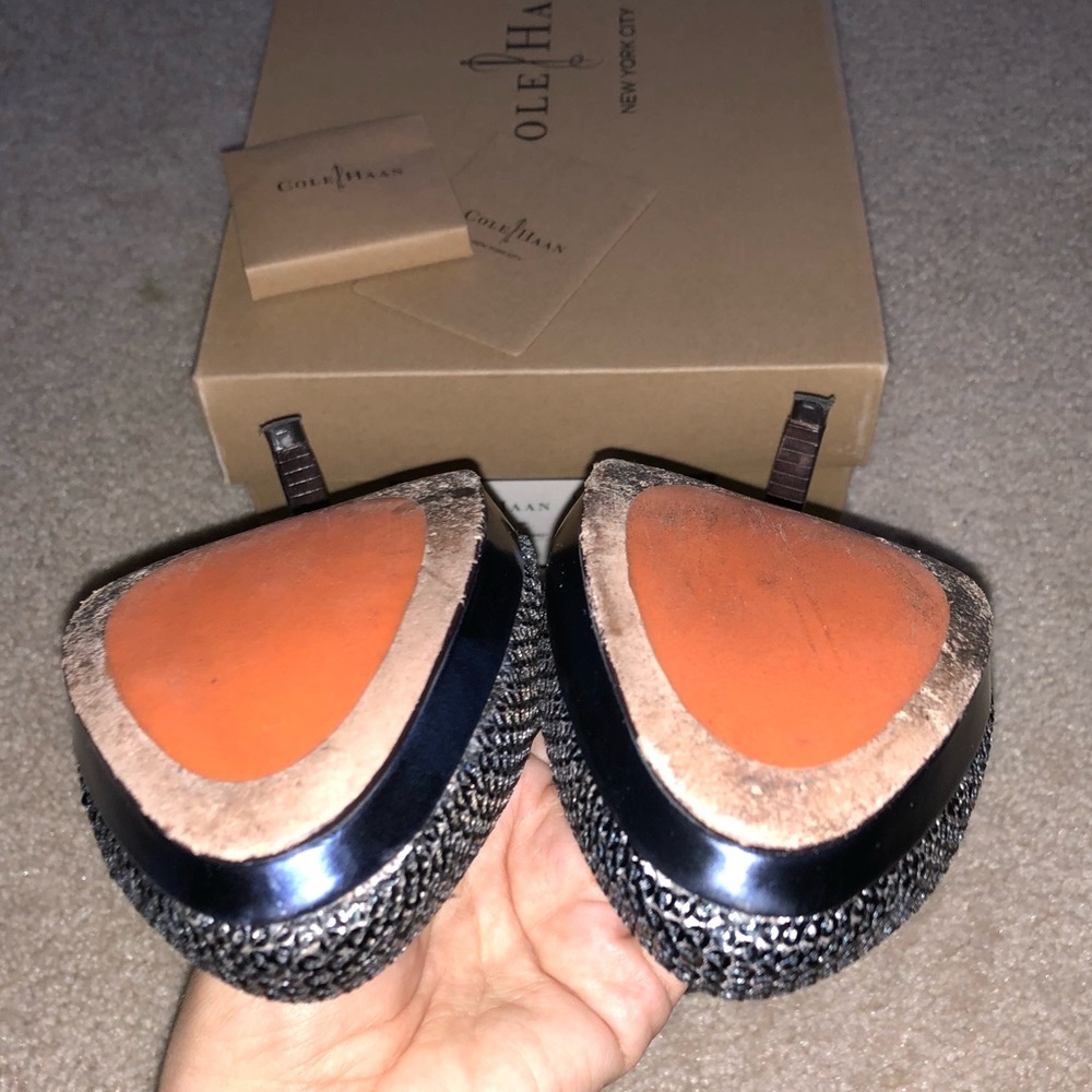 Cole Haan “Chelsea” sequin pumps w/Nike Air - Picture 4 of 8
